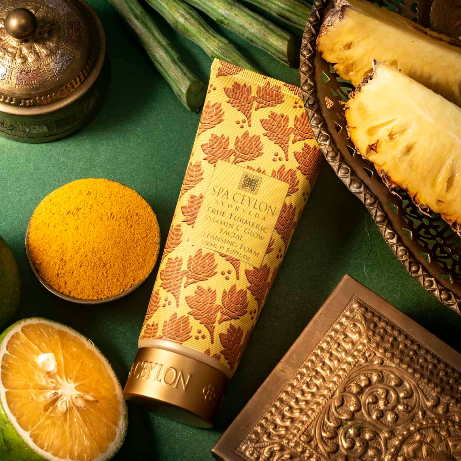 True Turmeric - Vitamin C Glow - Facial Cleansing Foam 150ml - Spa Ceylon Sri Lanka